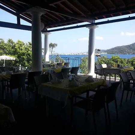 Club Bellamare 말마리스