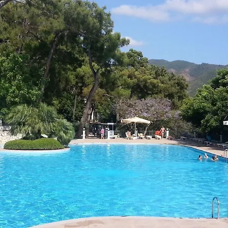 Club Bellamare 호텔 4*