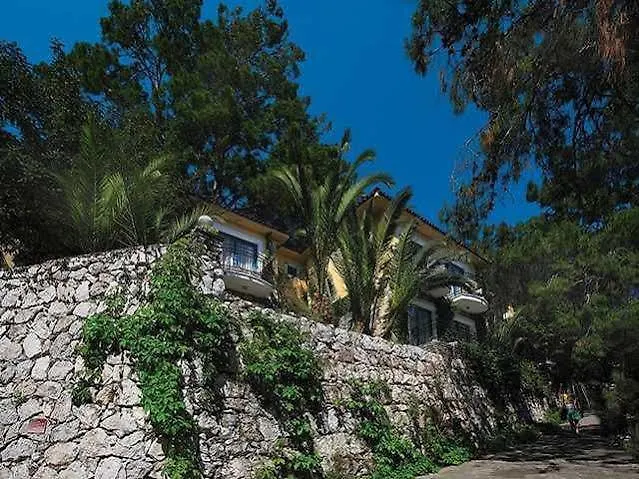 Club Bellamare
