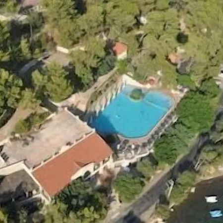 Club Bellamare Отель