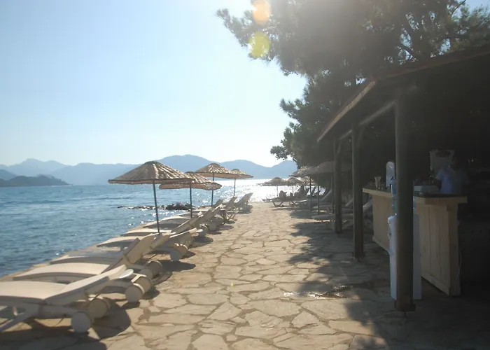 Club Bellamare Hotel