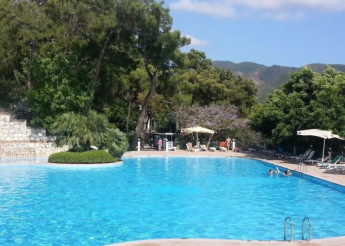Club Bellamare Hotel 4*
