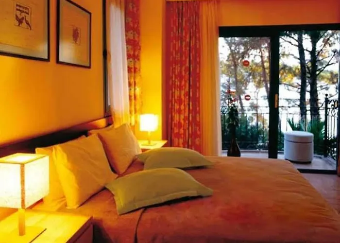 Club Bellamare Hotel